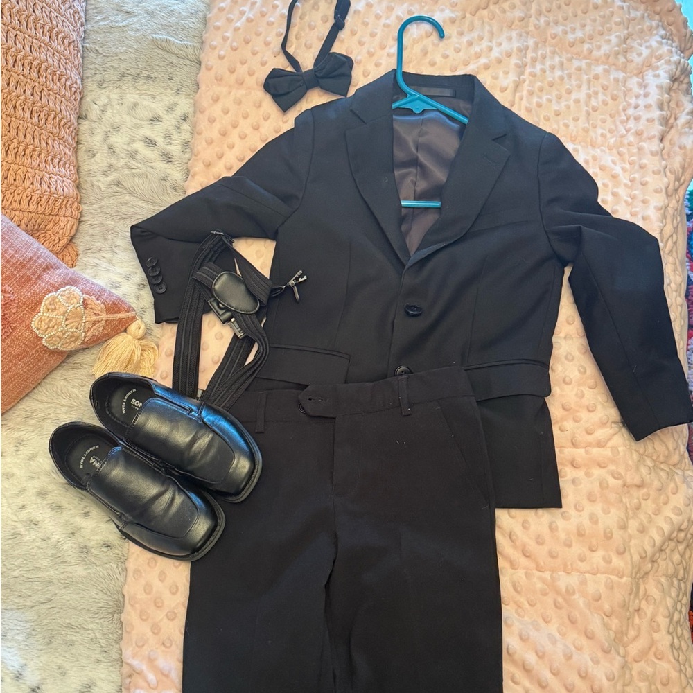Boys Size 6 Suit Set - Dress Coat Tux Pants Shoes 13 Bow Tie & Suspenders